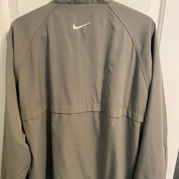 Vintage Rare Embroidered Nike Windbreaker - Picture 2 of 4